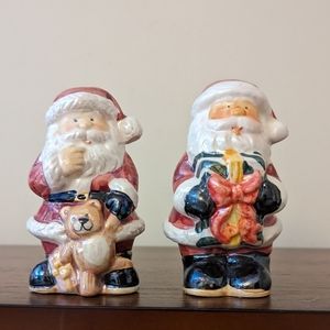 Santa Claus ceramic gloss paint salt and pepper shakers